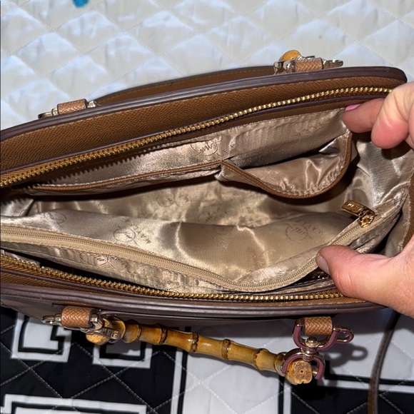 Maylea Tan Leather Handbag - Picture 4 of 5